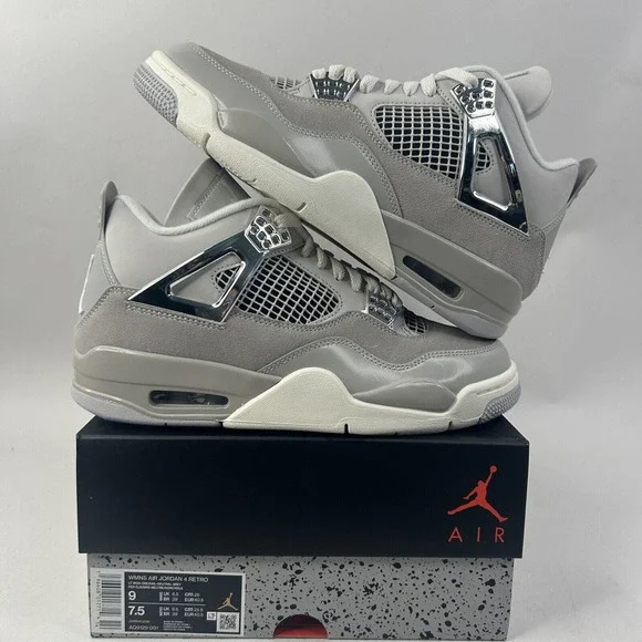 Nike Shoes Air Jordan 4 Retro WMNS “Frozen Moments” 2024 - Picture 1 of 5
